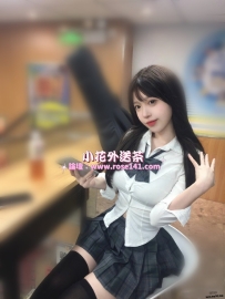 湘朵 158.小E奶.45kg.19歲 在校學生妹 吉他女神 甜美感滿分  單身、有料 主動吹舔 主