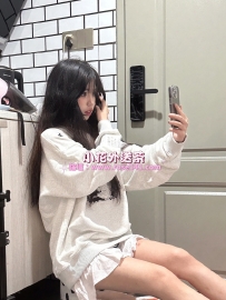 #小花中部推薦 #台中 #彰化 璇兒 156.C奶.42kg.19歲 校園小隻馬女神 招牌甜美笑容  很
