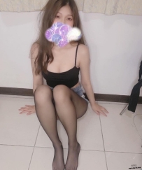 小Q  155.40.C.23Y 高雄 6K  敢玩敢脫 淫蕩小辣妹 很有親和力   床上貼心 主動索吻
