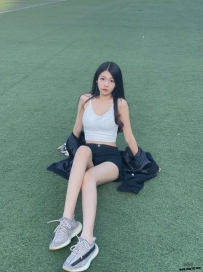 莉莉： 158.D.19.45kg