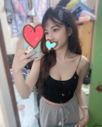 小妖：158-D奶-45-20歲   妹妹本人跟她名字一樣是一個小妖精 特別古靈精怪 特別的性感