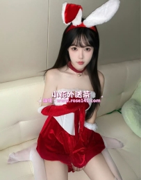 苗苗 160.C.45.24歲 氣質美女也有不為人知的一面 可清純 可妖嬈風騷 私下的打扮可驚艷