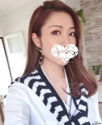 總裁助理 偷偷下海兼職～ 秀恩165.C.48.33歲 氣質女友 有女人味～