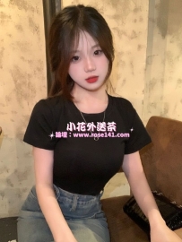 欣欣 160.45.D.21歲 甜美可愛、嬌嫩嫩的水樣肉體!! 嬌小可愛的她，不只身材讓人想入非