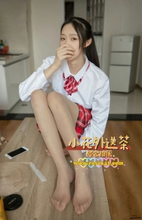 可愛  157.46.C.21歲  #年輕無套妹妹 現在報班!!  喜歡刺激 愛玩 配合度高 不機車  今