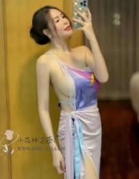 Grace 166cm 51kg D杯 27歲 高冷御姐，皮膚白皙，身材豐滿性感。無刺青，不抽煙，性格