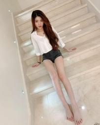 南部 6K 藍藍 164.C奶.46kg.25歲 饑渴美腿舞蹈老師上線 性欲強 淫蕩 床上很會挑逗  穴