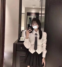 小蘭    163    D+    52   大奶小騷貨   高超床技    床上無需帶領 適合服務控 大奶