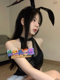 璇璇 164.46kg.D奶.22歲 小清新正妹！有著雙水靈靈的大眼睛和小巧巴掌臉，高挺的鼻樑