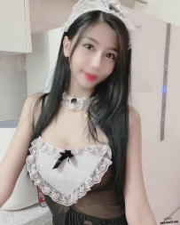 星星  162 D奶 24歲  46kg 配合變裝  服裝自備  敢玩  服務貼心  很會為對方著想的人